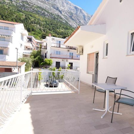 Baška Voda B&B Villa Ivona 2 المظهر الخارجي الصورة