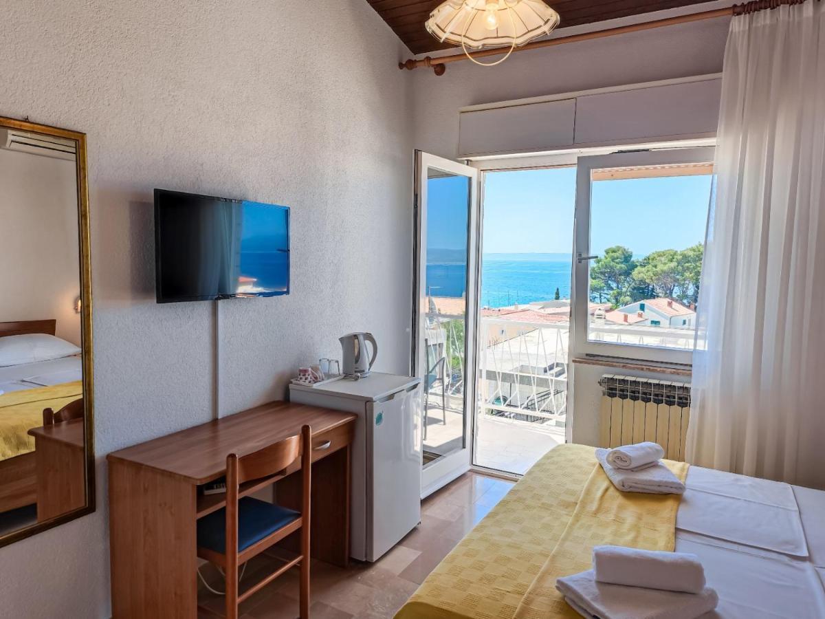 Baška Voda B&B Villa Ivona 2 المظهر الخارجي الصورة