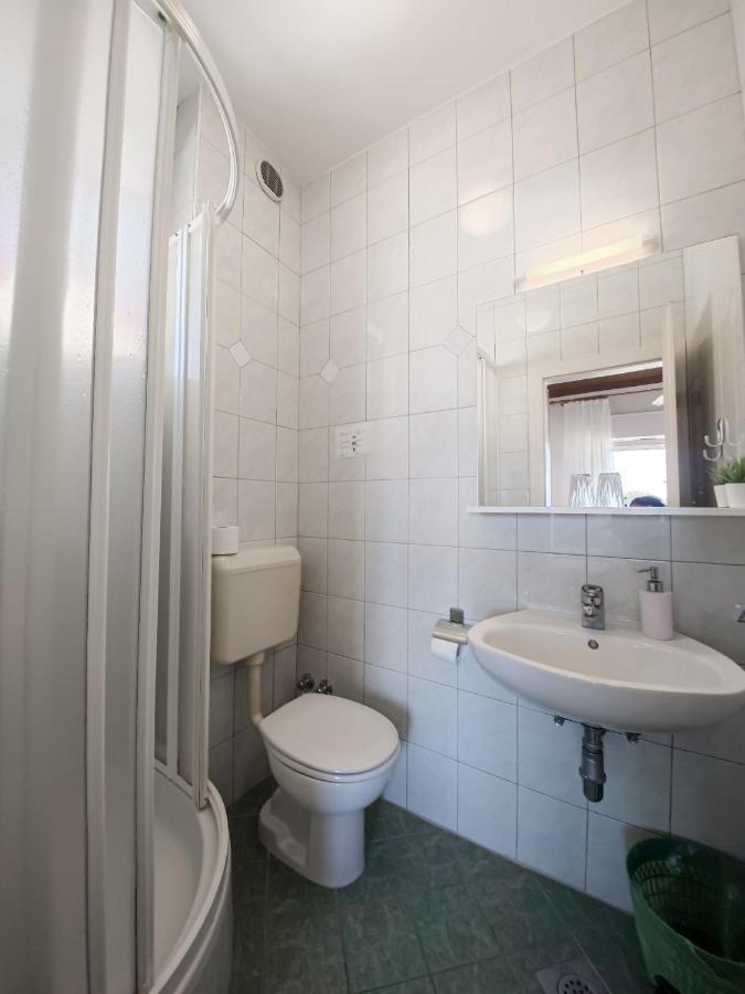 Baška Voda B&B Villa Ivona 2 المظهر الخارجي الصورة