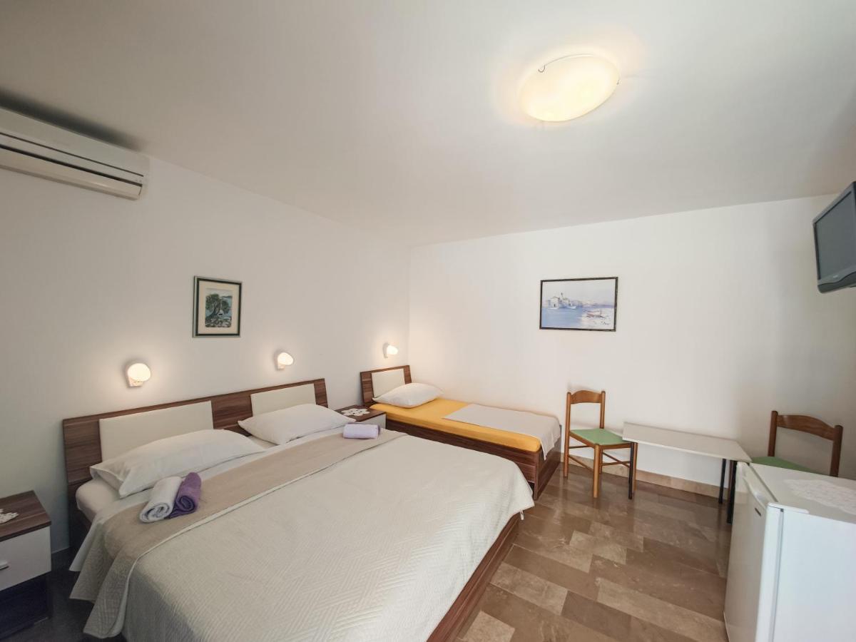 Baška Voda B&B Villa Ivona 2 المظهر الخارجي الصورة