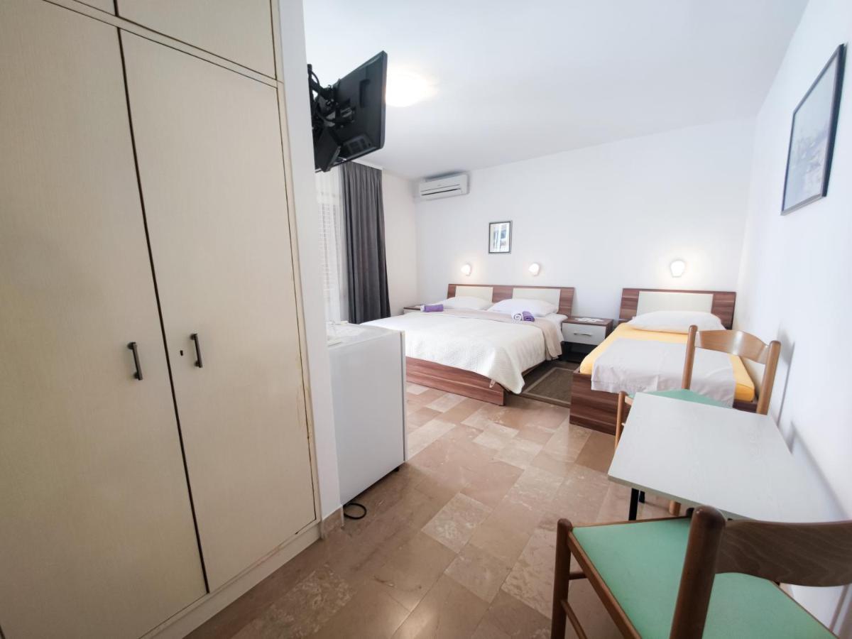 Baška Voda B&B Villa Ivona 2 المظهر الخارجي الصورة