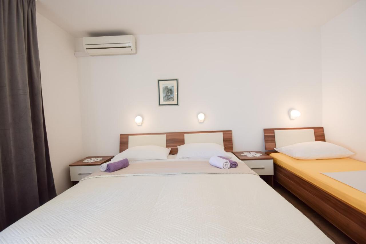 Baška Voda B&B Villa Ivona 2 المظهر الخارجي الصورة