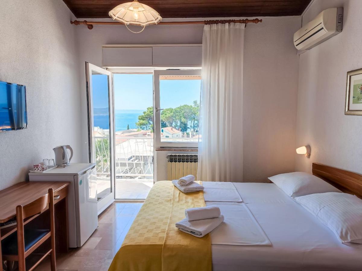 Baška Voda B&B Villa Ivona 2 المظهر الخارجي الصورة